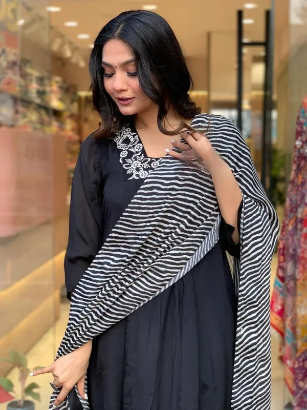 Black_Rayon_Embroidered_Kurti_Pant_Dupatta_Set_For_Women_And_Girls