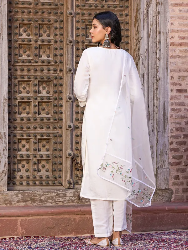 White_Rayon_Embroidered_Kurti_Pant_Dupatta_Set_For_Women_And_Girls