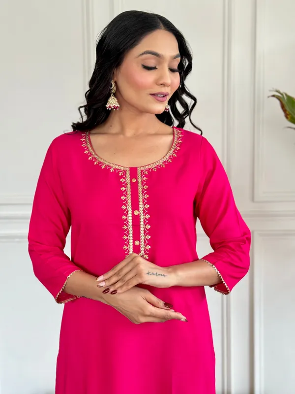 Rani_Pink_Viscose_Embroidered_Kurta_Pant_Dupatta_Set_For_Women_And_Girls