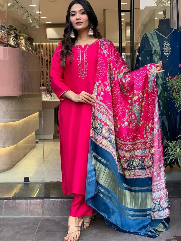 Rani_Pink_Viscose_Embroidered_Kurta_Pant_Dupatta_Set_For_Women_And_Girls
