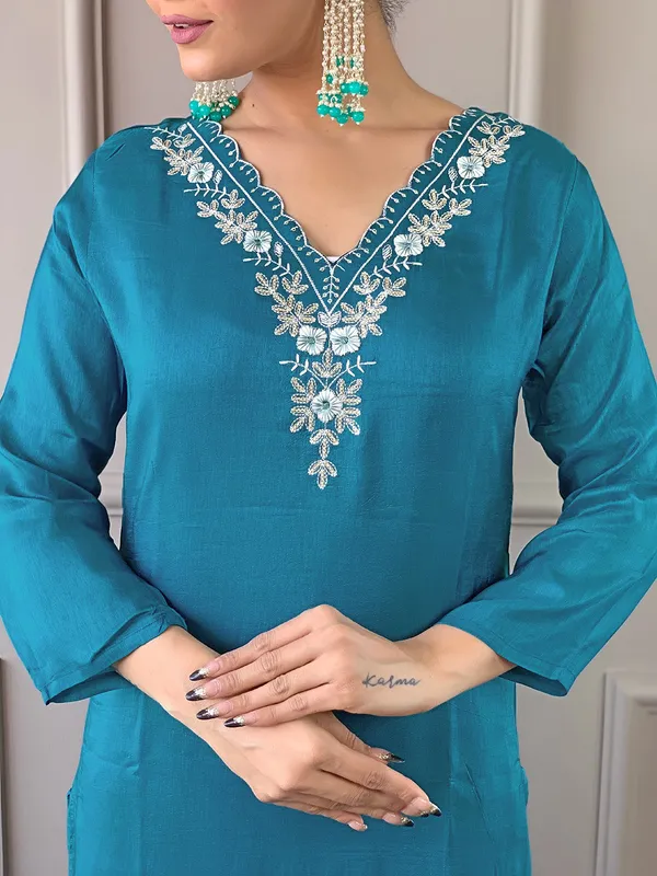 Blue_Viscose_Embroidered_Kurta_Pant_Dupatta_Set_For_Women_And_Girls