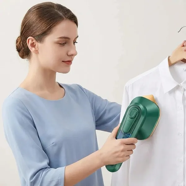 Green_Mini_Portable_Iron