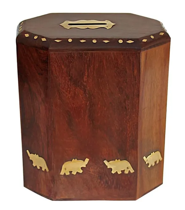 Brown_Wood_Money_Bank_For_Home