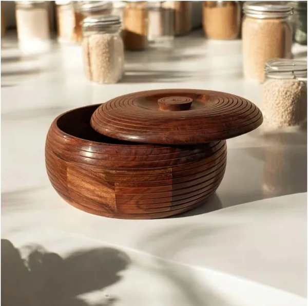 Handcrafted_Ribbed_Wooden_Chapati_Box