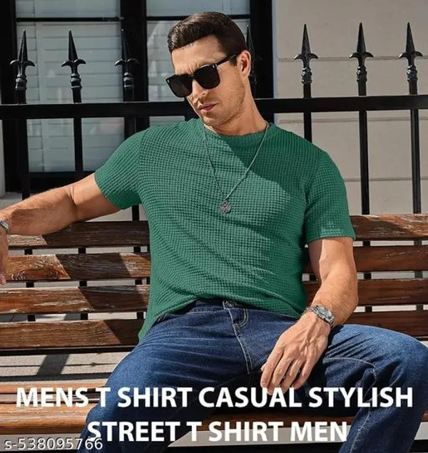 Green_Cotton_Blend_Premium_T_Shirt_For_Men