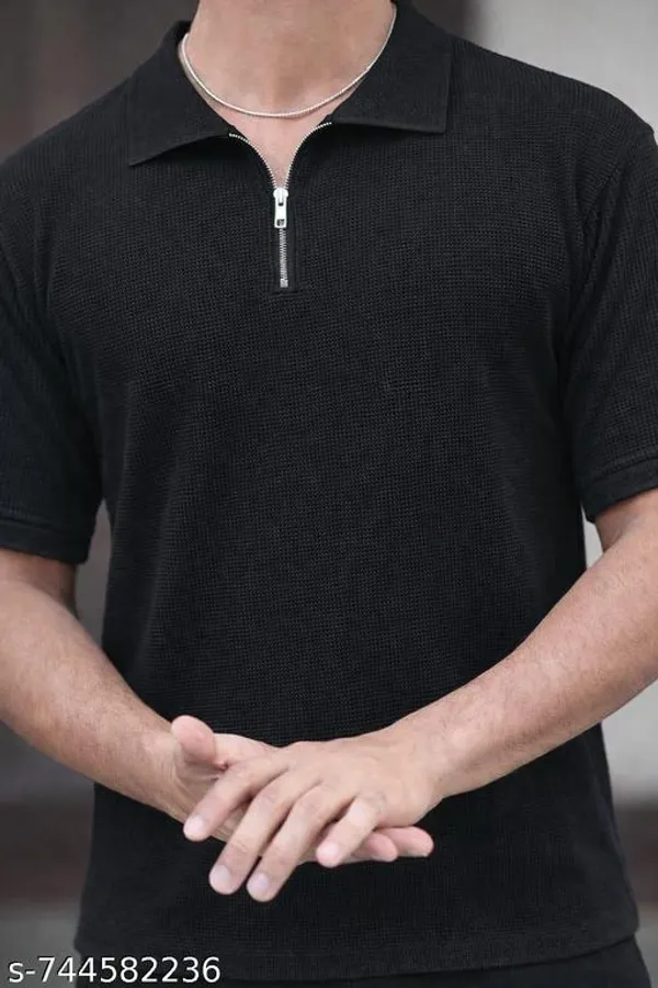 Black_Cotton_Blend_Premium_T_Shirt_For_Men