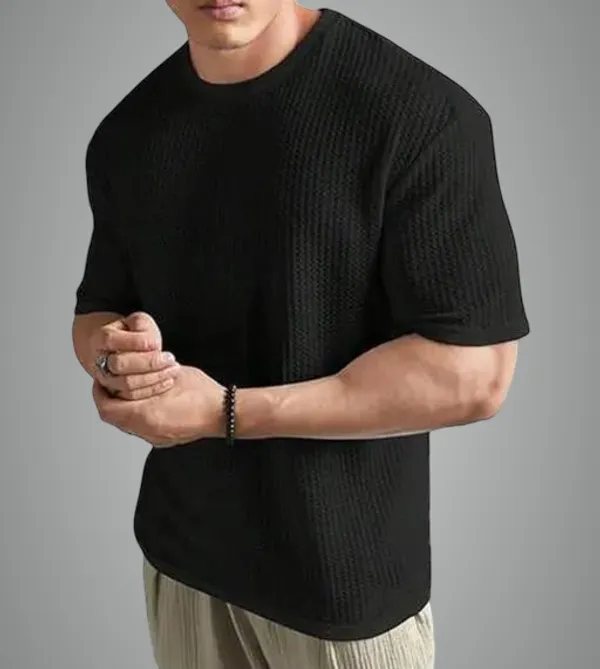 Black_Cotton_Blend_Premium_T_Shirt_For_Men