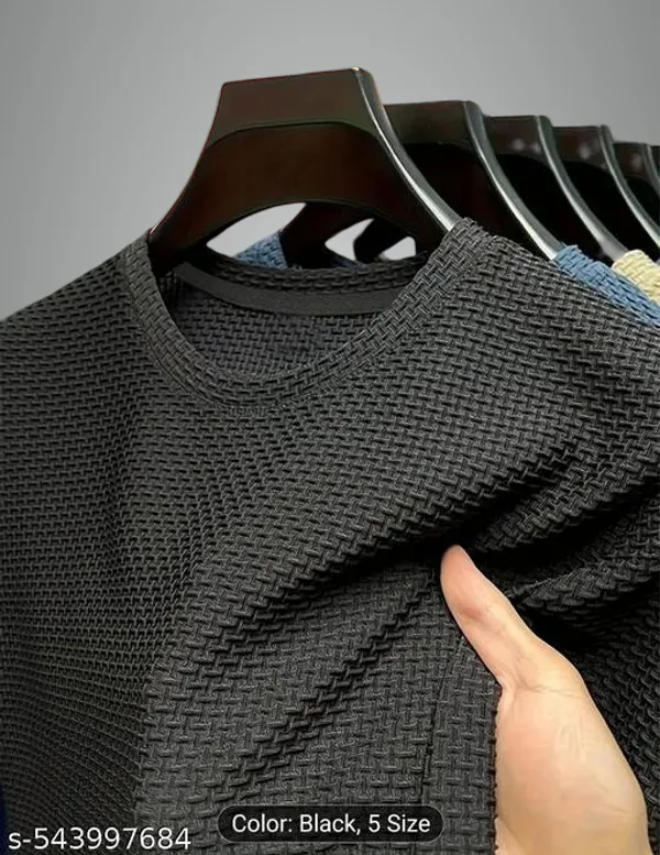 Black_Cotton_Blend_Premium_T_Shirt_For_Men
