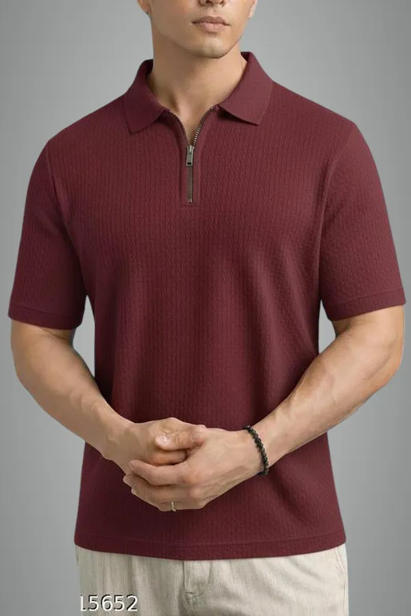 Maroon_Cotton_Blend_Premium_T_Shirt_For_Men