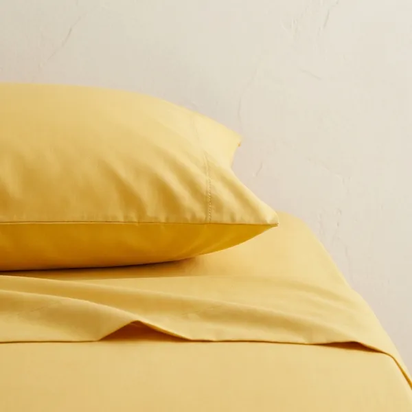 Gold_100%_Egyptian_Cotton_Solid_Premium_Flat_Sheet,_Pillowcase_Pack_Of_3