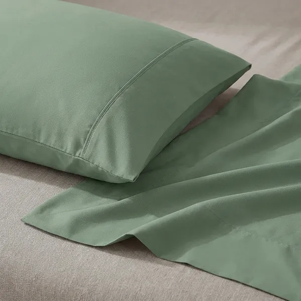 Emrald_Green_100%_Egyptian_Cotton_Solid_Premium_Flat_Sheet,_Pillowcase_Pack_Of_3
