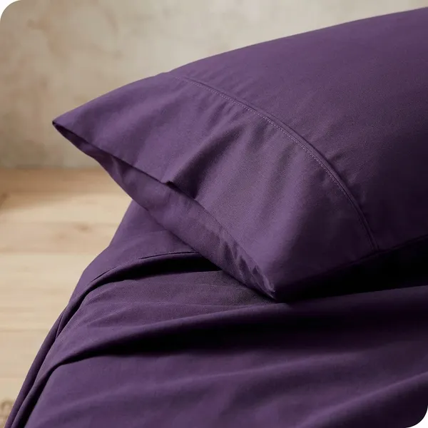 Egg_Plant_100%_Egyptian_Cotton_Solid_Premium_Flat_Sheet,_Pillowcase_Pack_Of_3
