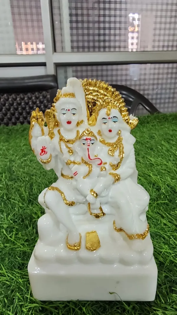 Shiv_Parivar_White_Gold_Marble_Statue_–_Gold_&_White_Finish_Shiv_Parivar_Idol