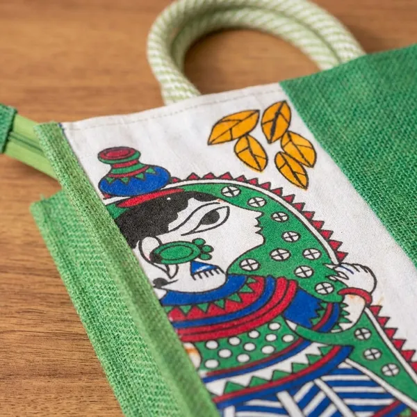 Green_Jute_Bag_Lady_Print
