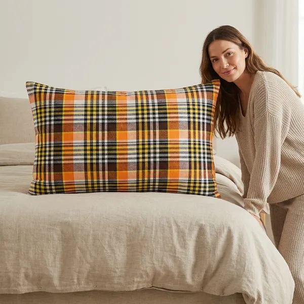 Yellow_Cotton_Pillow