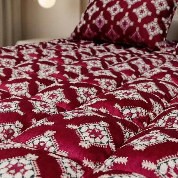 Maroon_Diamond_Shape_Cotton_Mattress