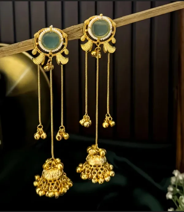 Traditional_Gold_Toned_Jadau_Jhumka_Earrings_With_Green_Stone_And_Long_Chain_Danglers_For_Women