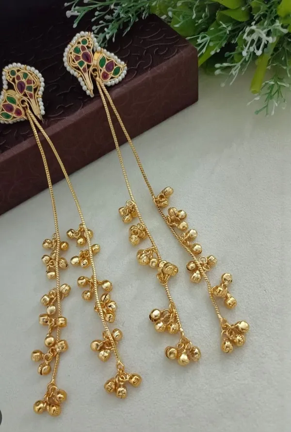Traditional_Mango_Design_Kundan_Earrings_With_Golden_Beaded_Chain_Danglers_For_Women