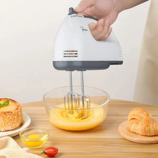 Scarlet_260_W_Egg_Beater_Mixer