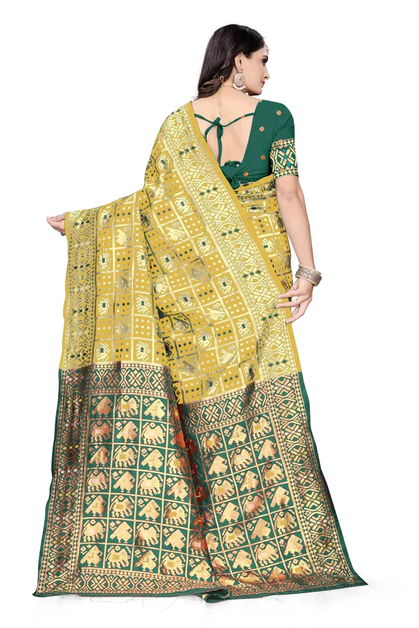 Gold_Soft_Silk_Banarasi_Sarees_With_Rich_Pallu_Blouse