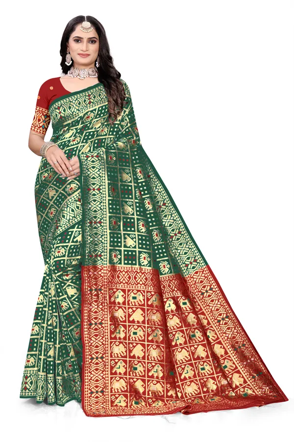 Green_Soft_Silk_Banarasi_Sarees_With_Rich_Pallu_Blouse