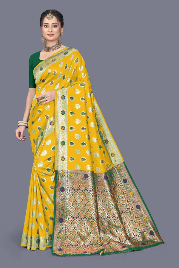 Gold_Soft_Silk_Banarasi_Sarees_With_Rich_Pallu_Blouse