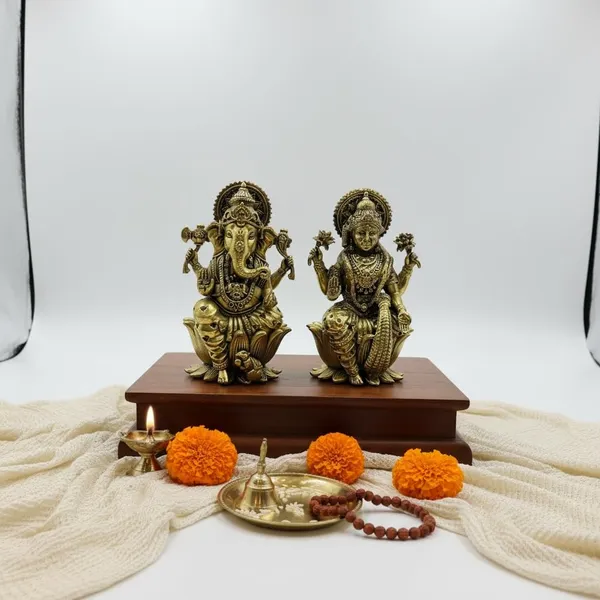 Brass_Lakshmi_Ganesh_Idol_Set_For_Indoor