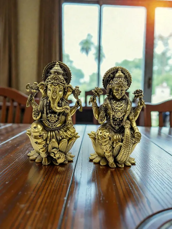 Brass_Lakshmi_Ganesh_Idol_Set_For_Indoor