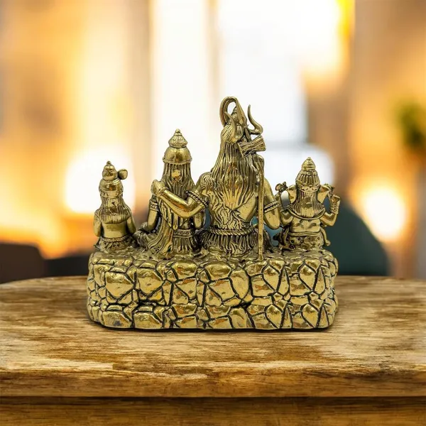 Brass_Shiv_Parivar_Idol_For_Indoor