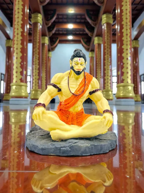Hanuman_Statue_With_Gada_For_Indoor