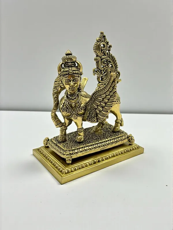 Brass_Kamdhenu_Cow_Idol_For_Indoor