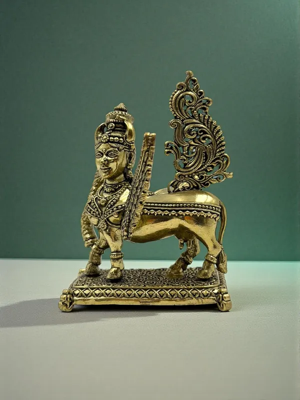 Brass_Kamdhenu_Cow_Idol_For_Indoor