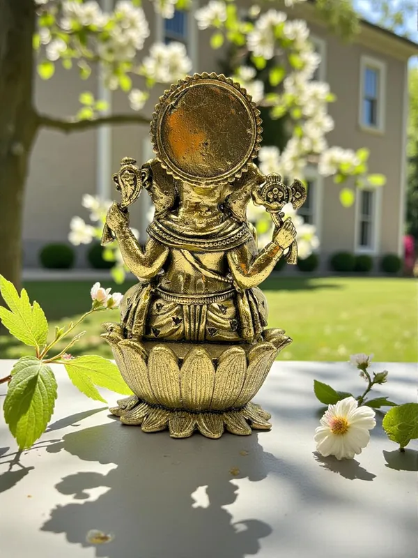 Brass_Ganesha_Idol_For_Indoor
