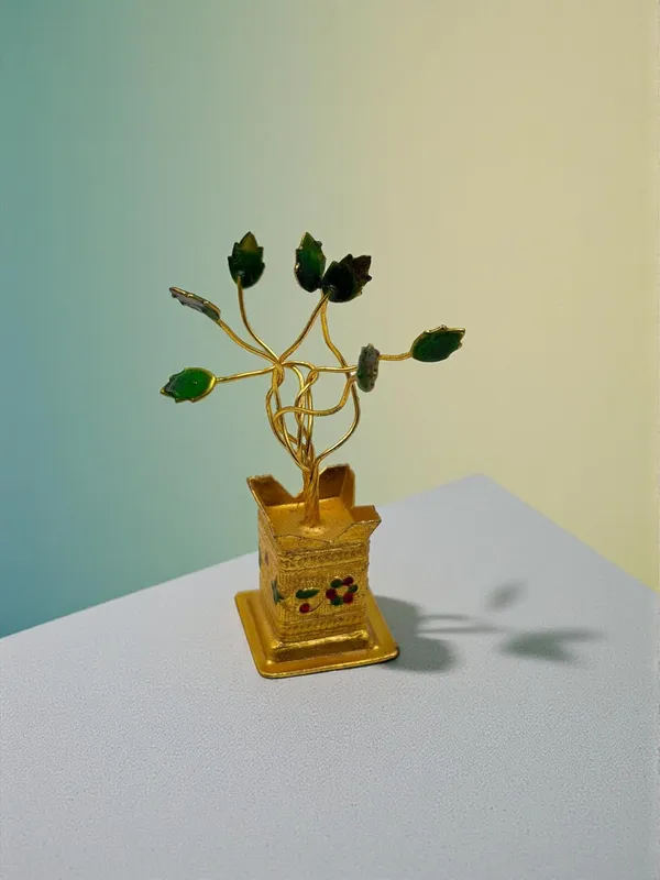 Tulsi_Plant_Figurine_For_Indoor