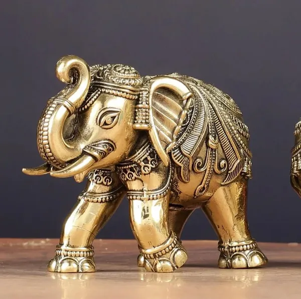 Brass_Elephant_Statue_For_Indoor