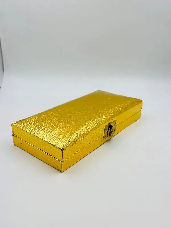 Embossed_Storage_Box_For_Indoor