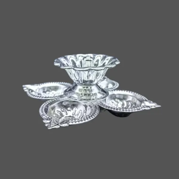 Panchmukhi_Diya_5_Wick_Oil_Lamp_For_Indoor