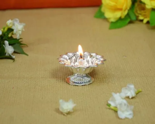 Silver_Plated_Lotus_Diya_For_Indoor