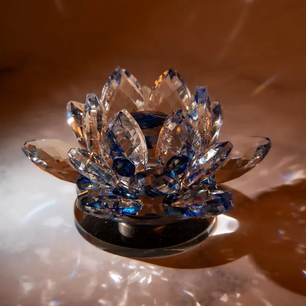 Crystal_Lotus_Showpiece_For_Indoor