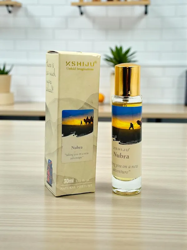 Natural_Perfume_For_Unisex
