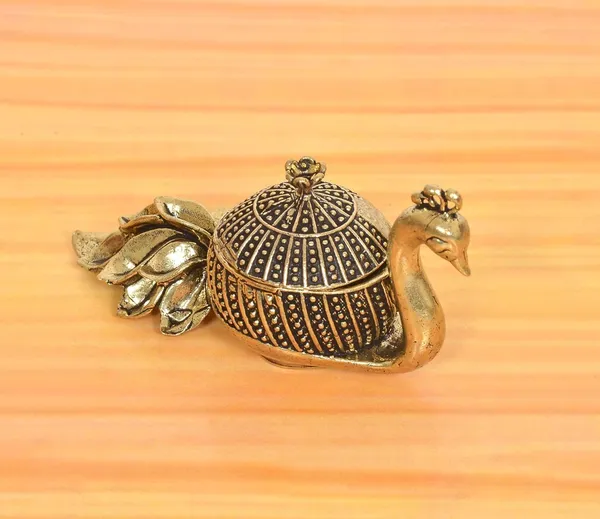 Brass_Dattatreya_Kumkum_Box_with_Duck