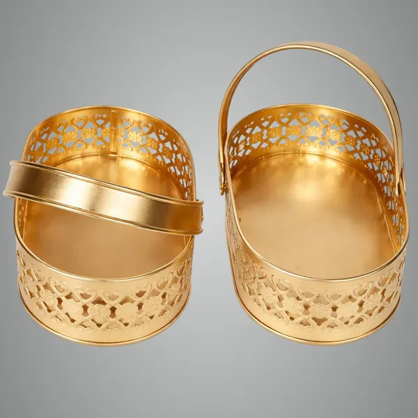Metal_Basket_With_Handle_For_Indoor