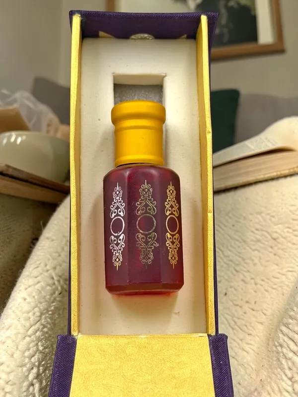 Rose_Attar_Roll_On_For_Indoor