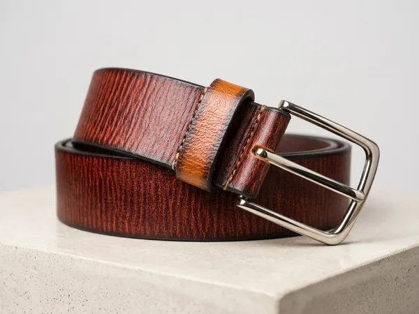 Brown_Textured_Leather_Belt_With_Silver_Buckle_For_Men