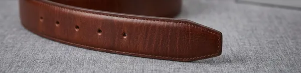 Brown_Premium_Leather_Belt_With_Textured_Pattern_And_Silver_Buckle_For_Men