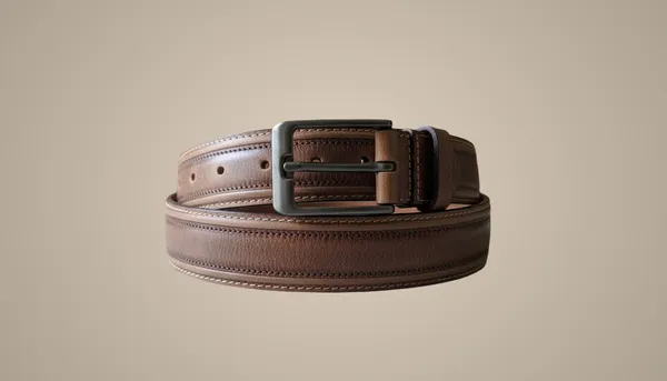 Brown_Classic_Leather_Belt_With_Metal_Buckle_For_Men