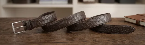 Dark_Brown_Textured_Leather_Belt_With_Silver_Buckle_For_Men