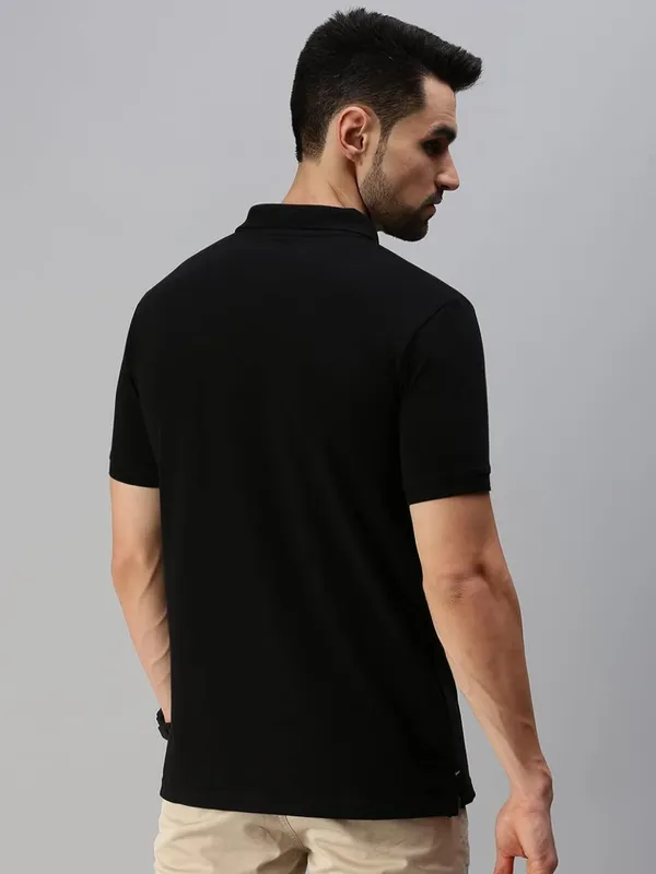 ONN_black_polo_tshirt