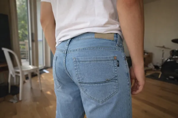 Blue_Cotton_Jeans_For_Men