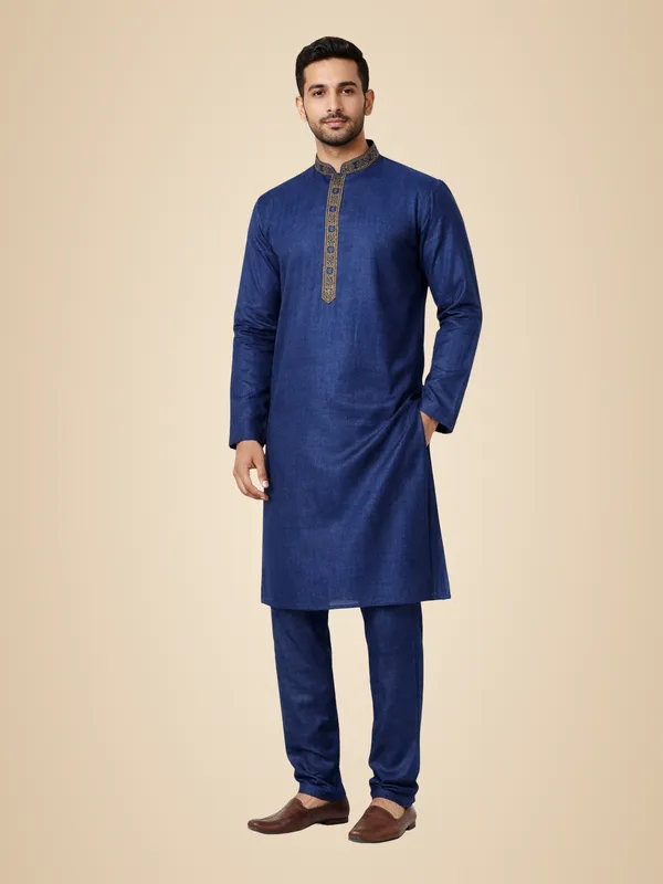 Blue_Cotton_Kurta_Pajama_For_Men